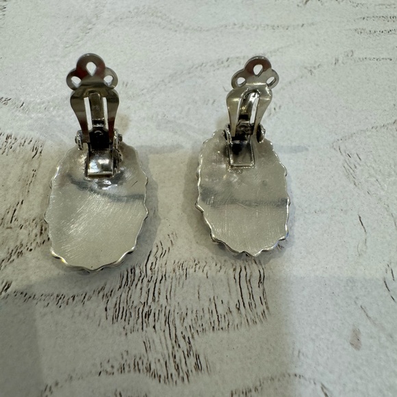 ZUNI Sterling Silver Turquoise Cluster Clip On Earrings - Picture 6 of 7